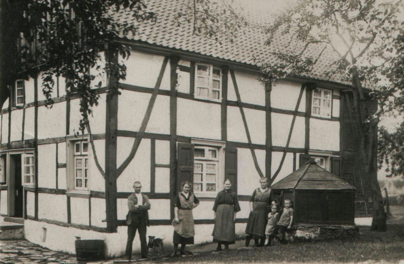 Der Hof Oberste Beulmann in den 1920er Jahren, Foto: H.-D. Eickelbeck