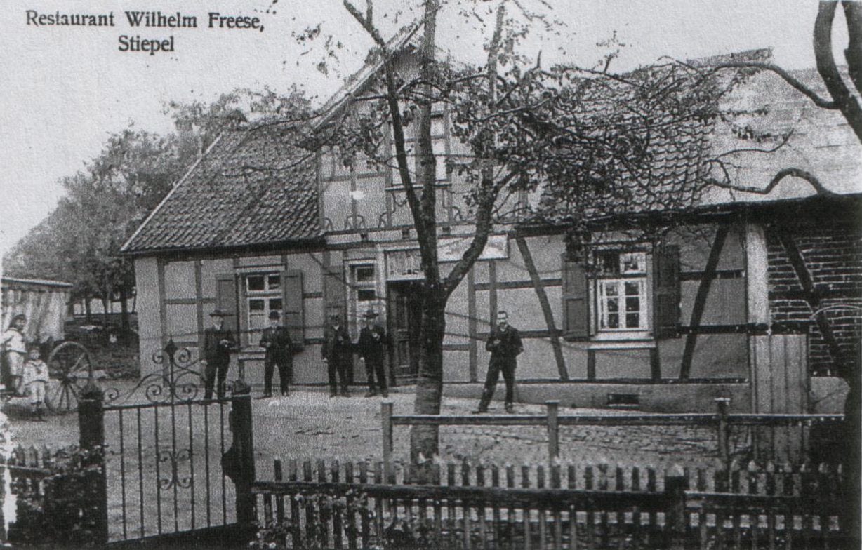 „Restauration zur frischen Quelle“ ca. 1915, heute Voßkuhlstraße Nr. 3, Foto: Archiv W. Dickten