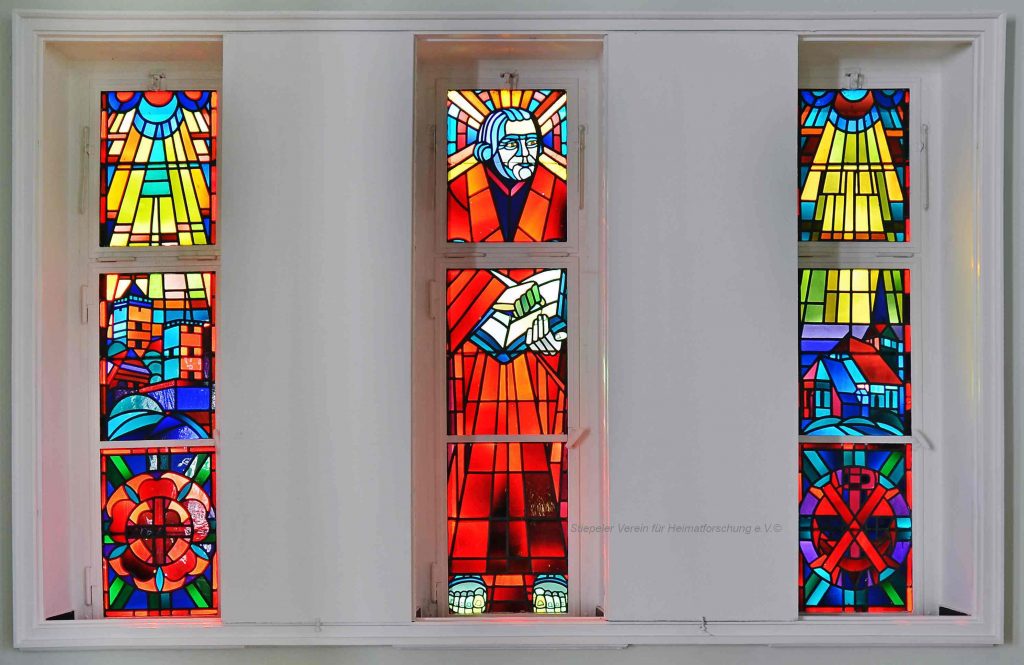 Lutherhaus: Verglasung Altarraum